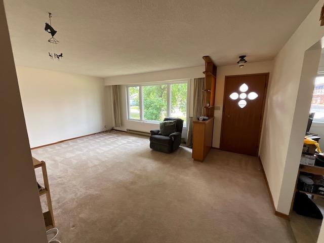 53 1St Street Ne, Erickson, MB - Indoor