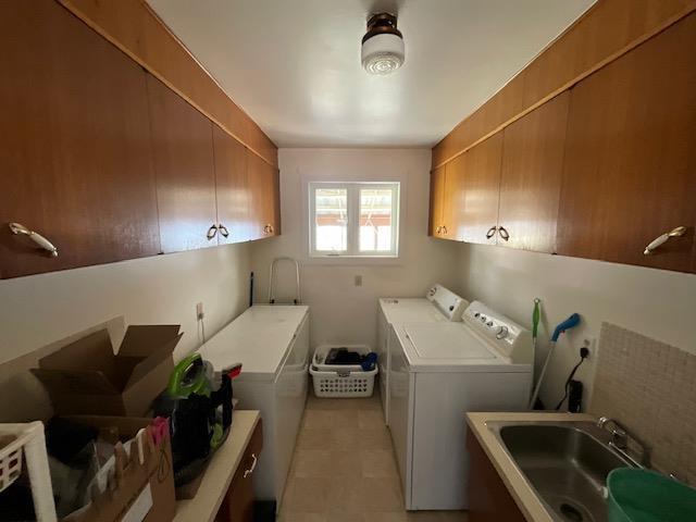 53 1St Street Ne, Erickson, MB - Indoor Photo Showing Laundry Room