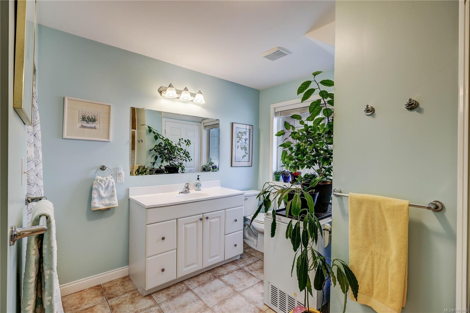 4840 Blue Heron Dr, Bowser, BC