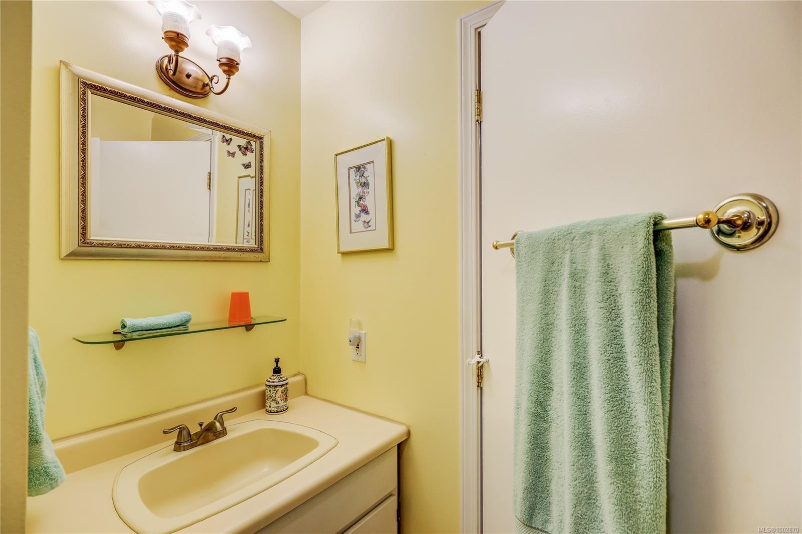 4840 Blue Heron Dr, Bowser, BC