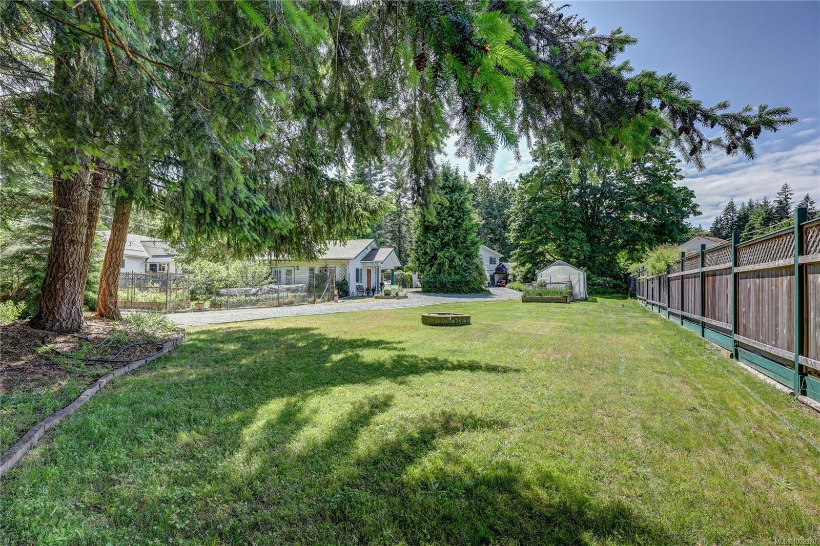 4840 Blue Heron Dr, Bowser, BC