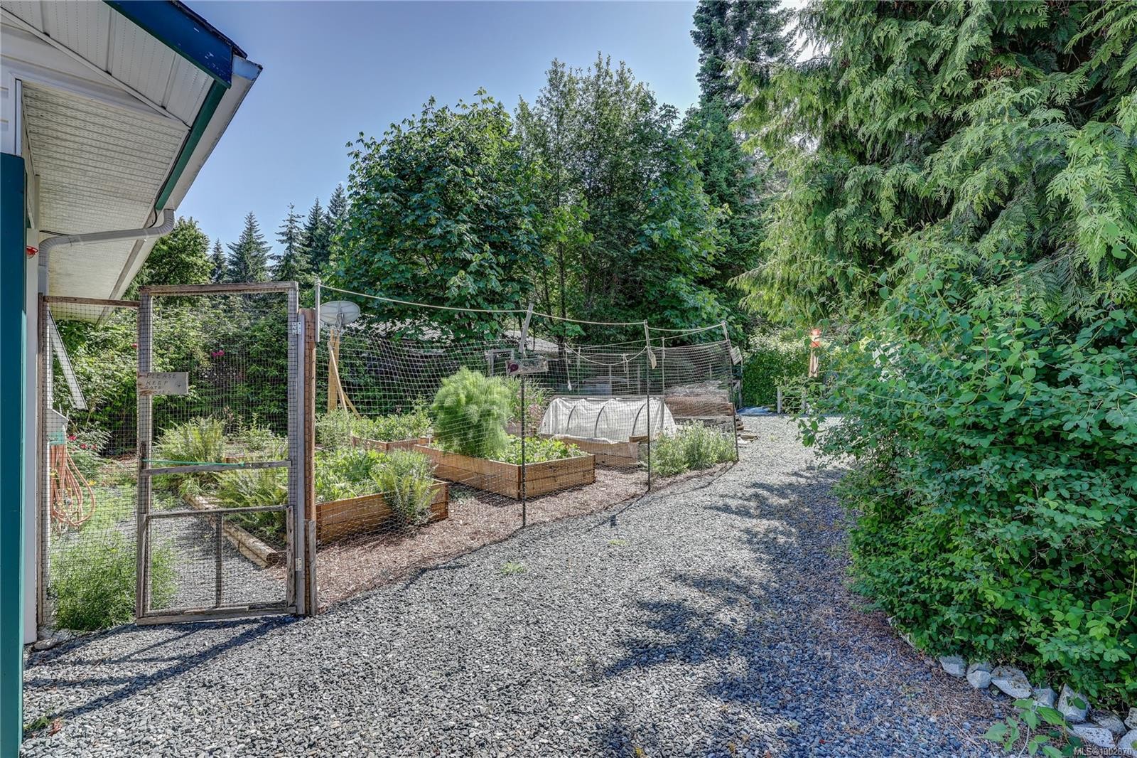 4840 Blue Heron Dr, Bowser, BC