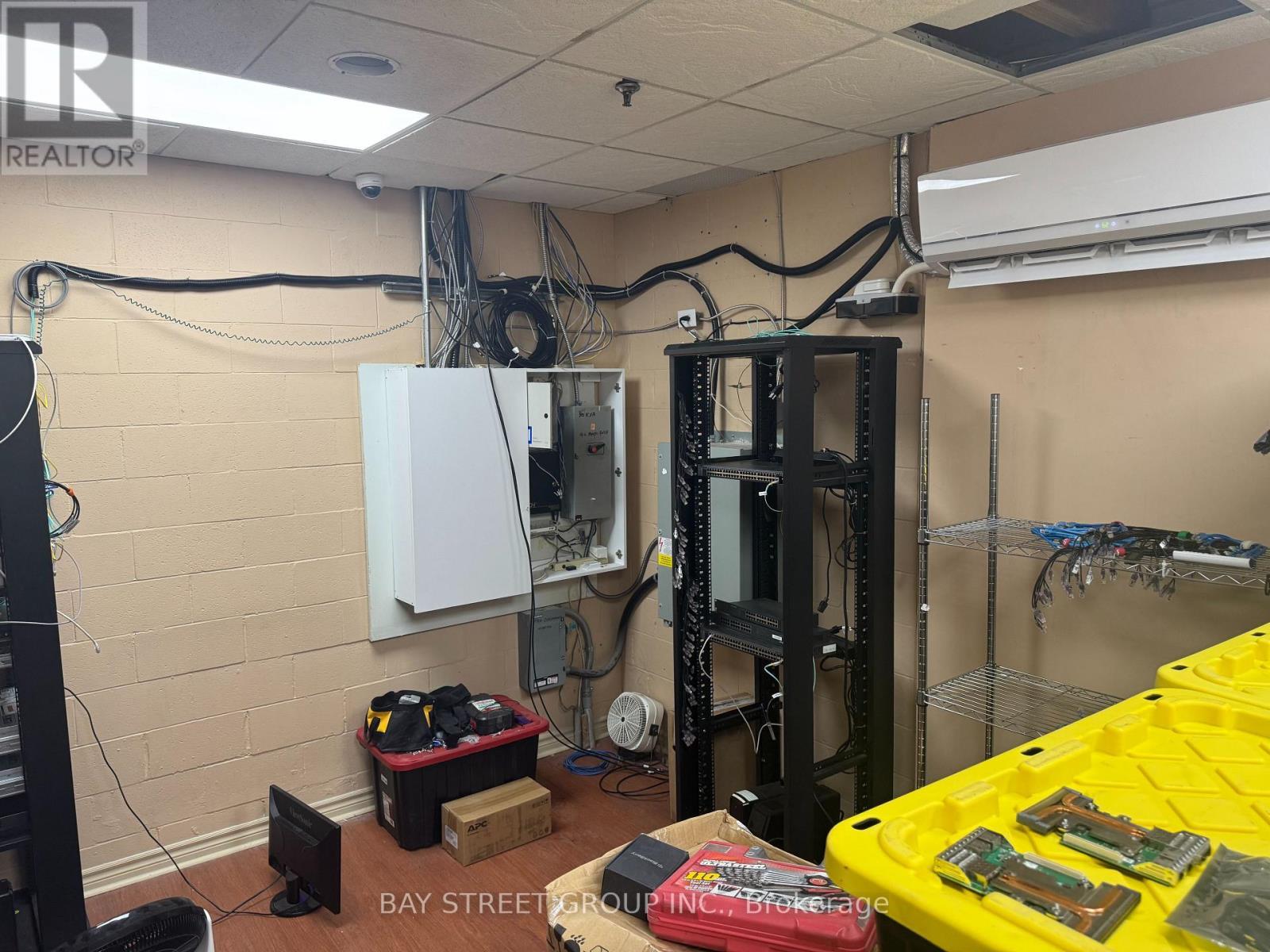 34 - 165 East Beaver Creek Road, Richmond Hill, ON