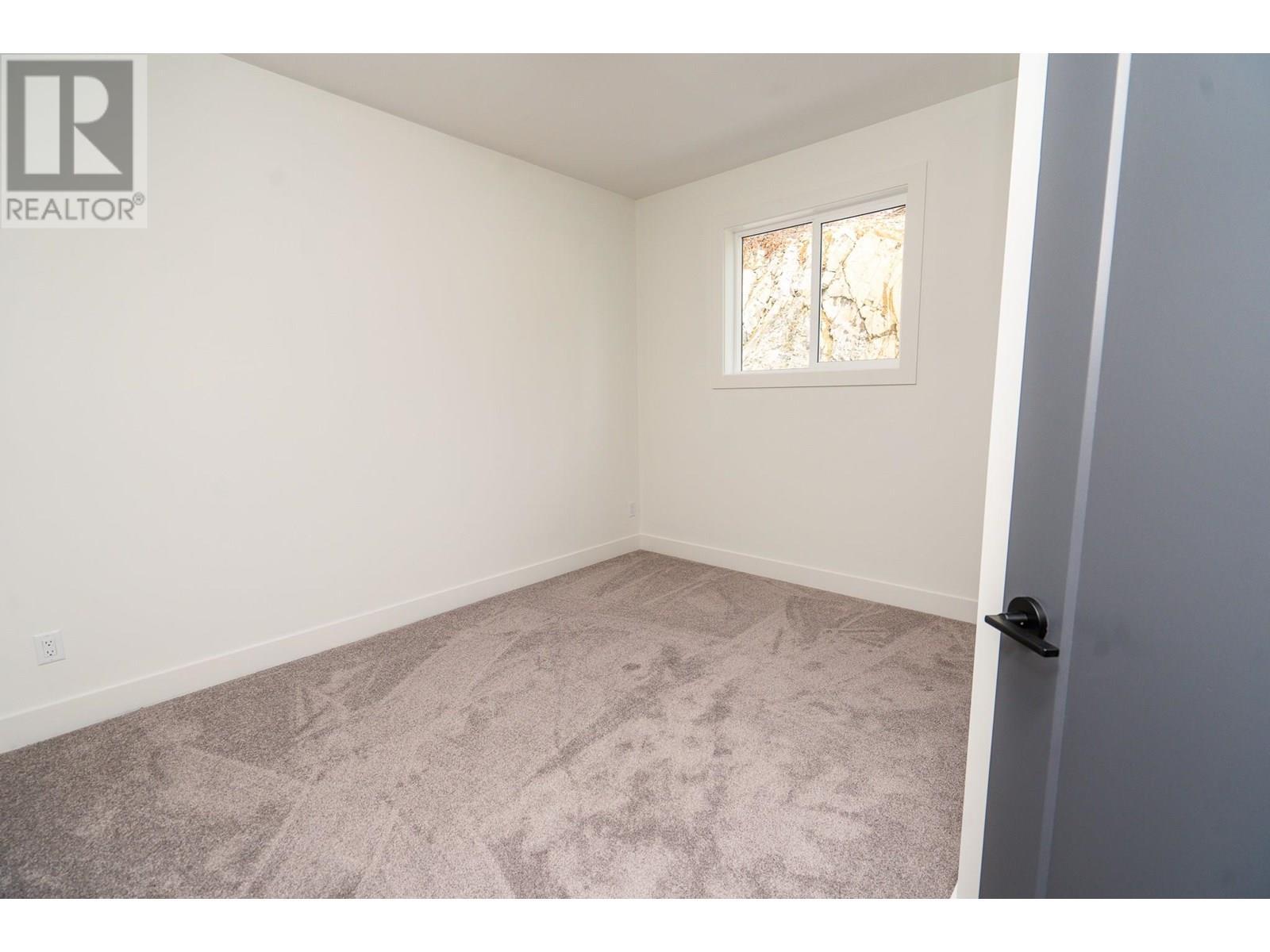 270A Grizzly Ridge Trail, Big White, BC - Indoor Photo Showing Other Room