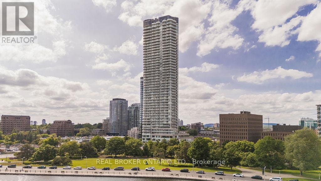 4401 - 805 Carling Avenue, Ottawa, ON - Outdoor With View
