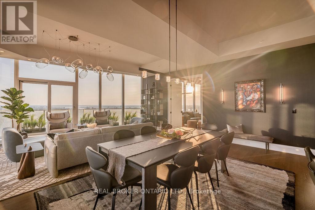4401 - 805 Carling Avenue, Ottawa, ON - Indoor Photo Showing Dining Room