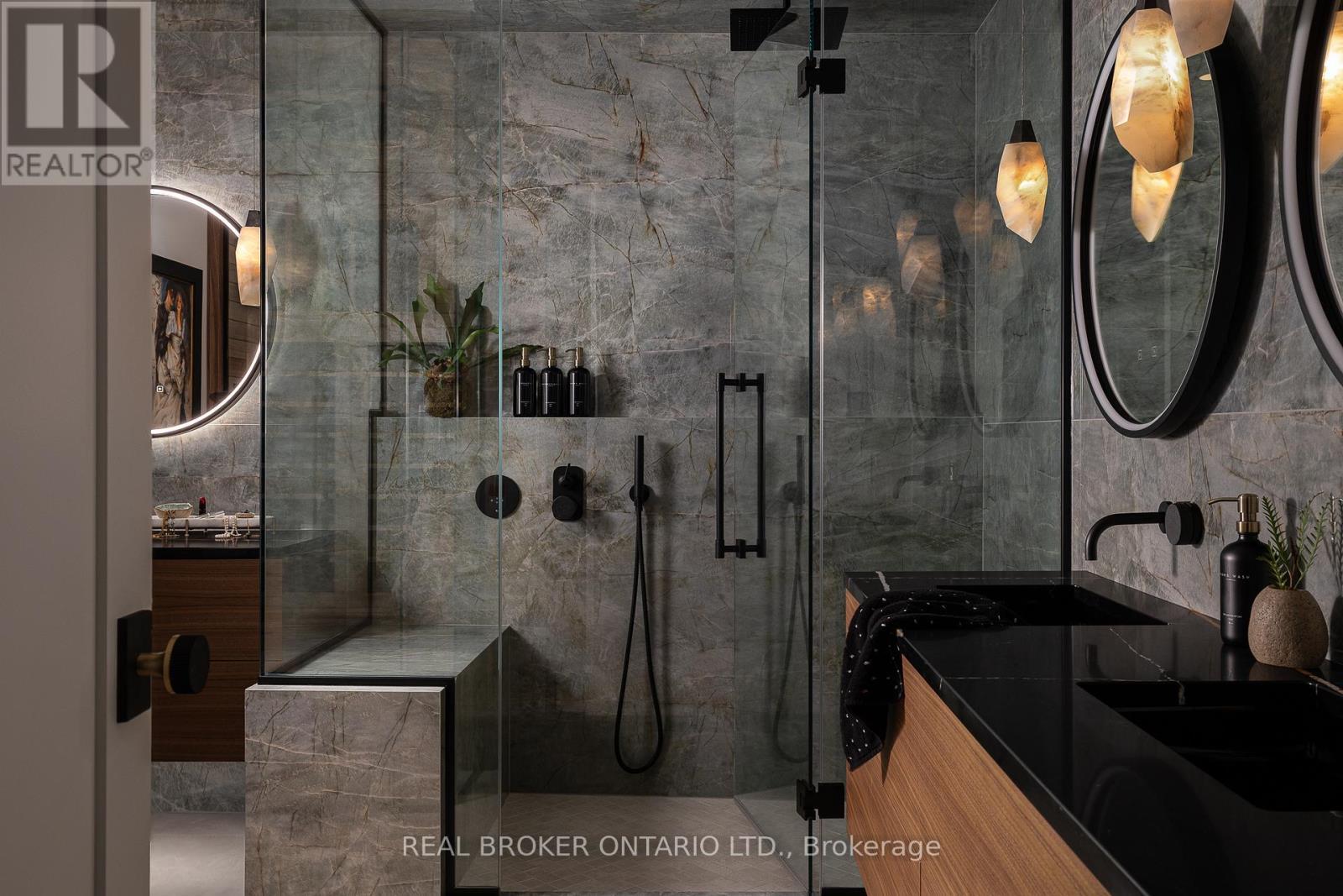 4401 - 805 Carling Avenue, Ottawa, ON - Indoor Photo Showing Bathroom