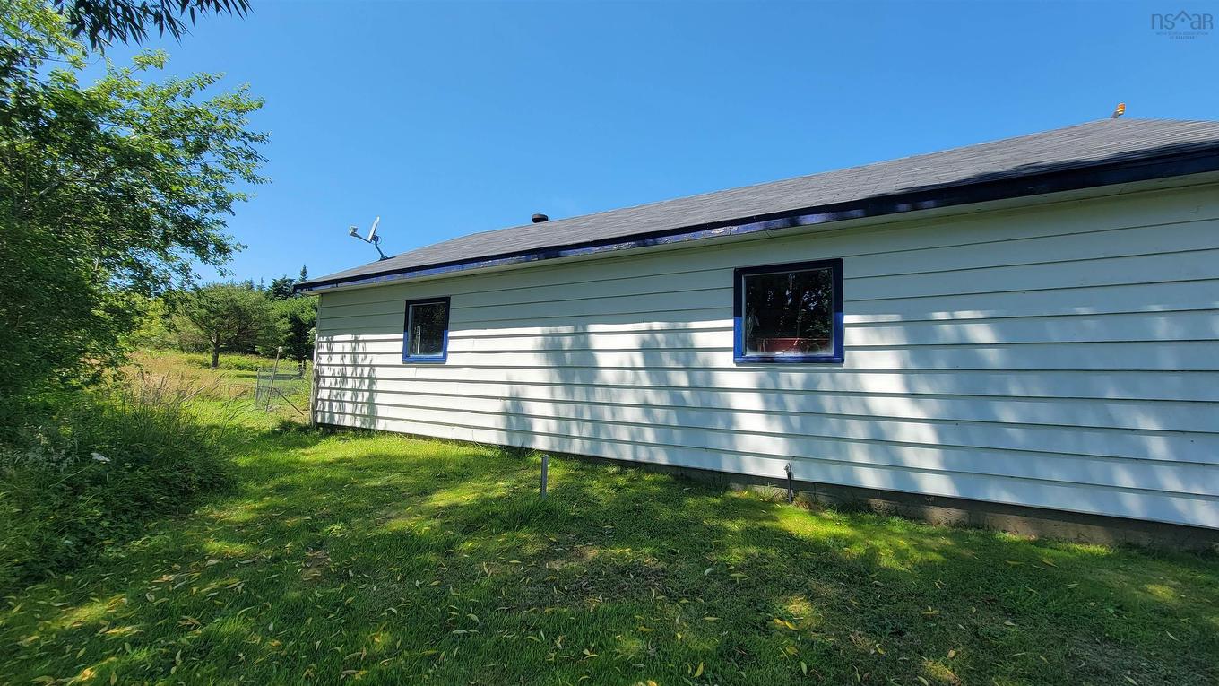 486 335 Highway, West Pubnico, NS