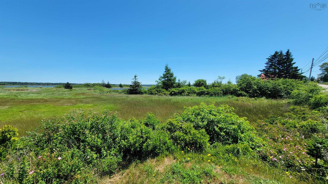 486 335 Highway, West Pubnico, NS