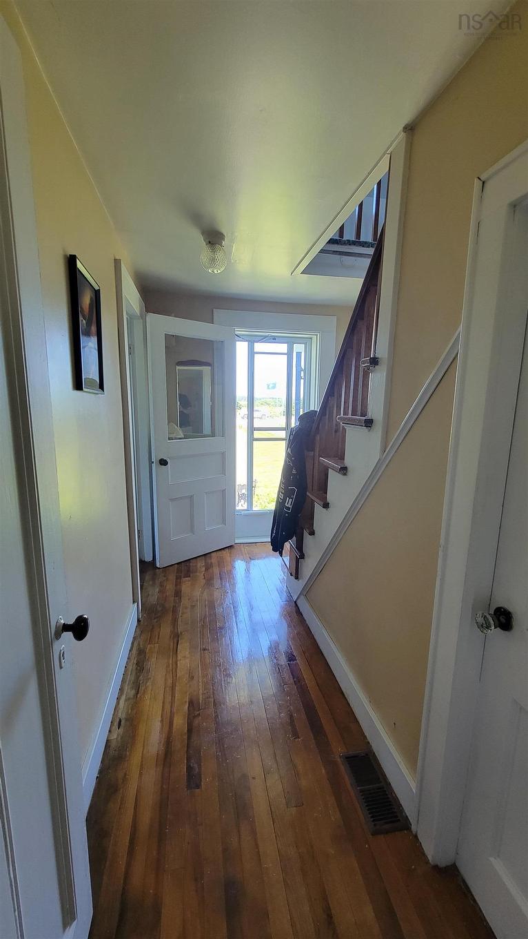 486 335 Highway, West Pubnico, NS