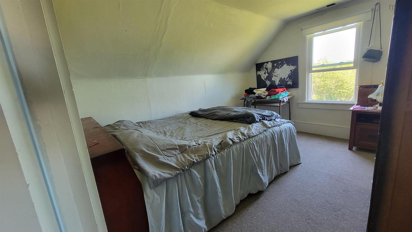 486 335 Highway, West Pubnico, NS