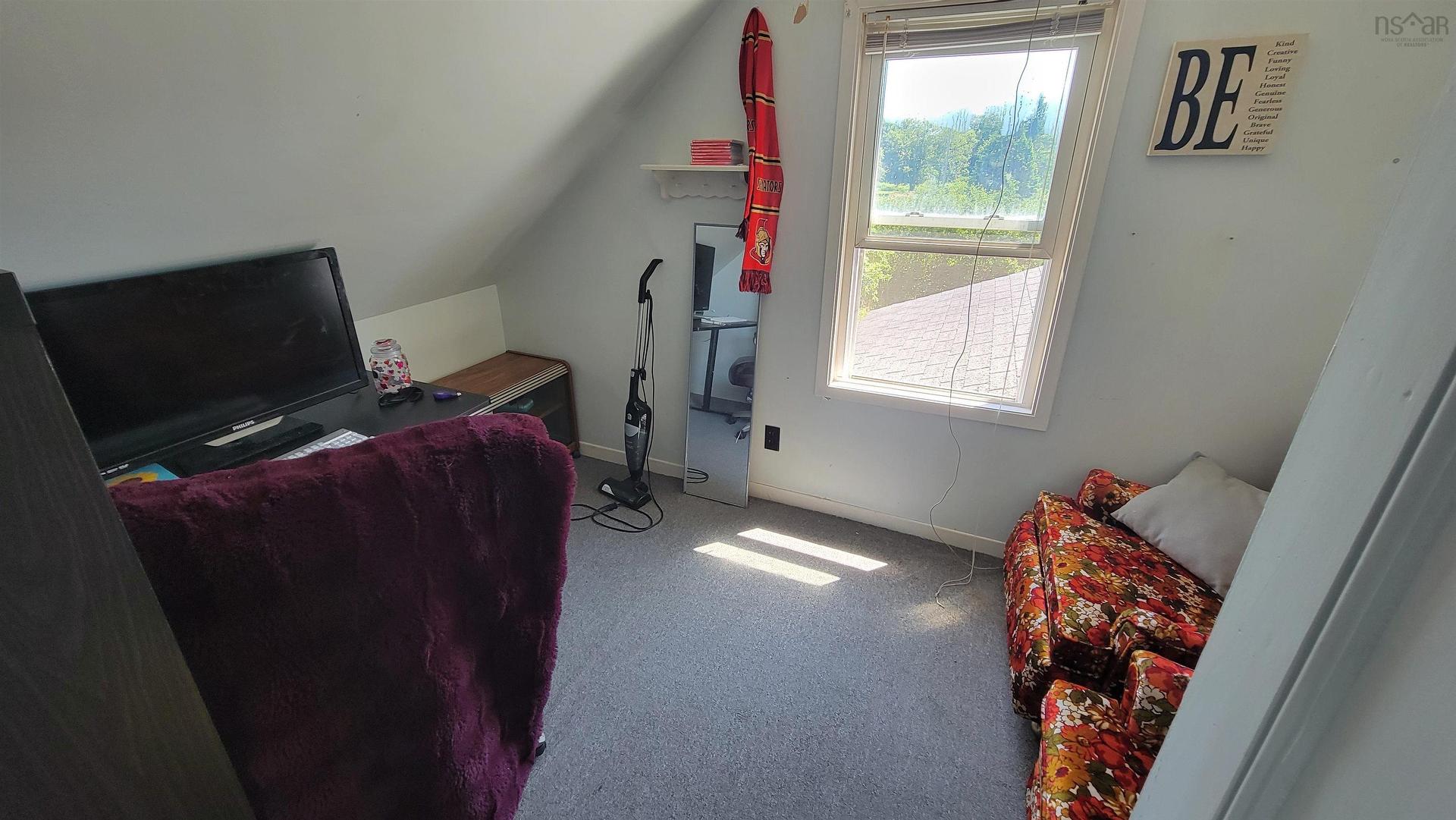 486 335 Highway, West Pubnico, NS