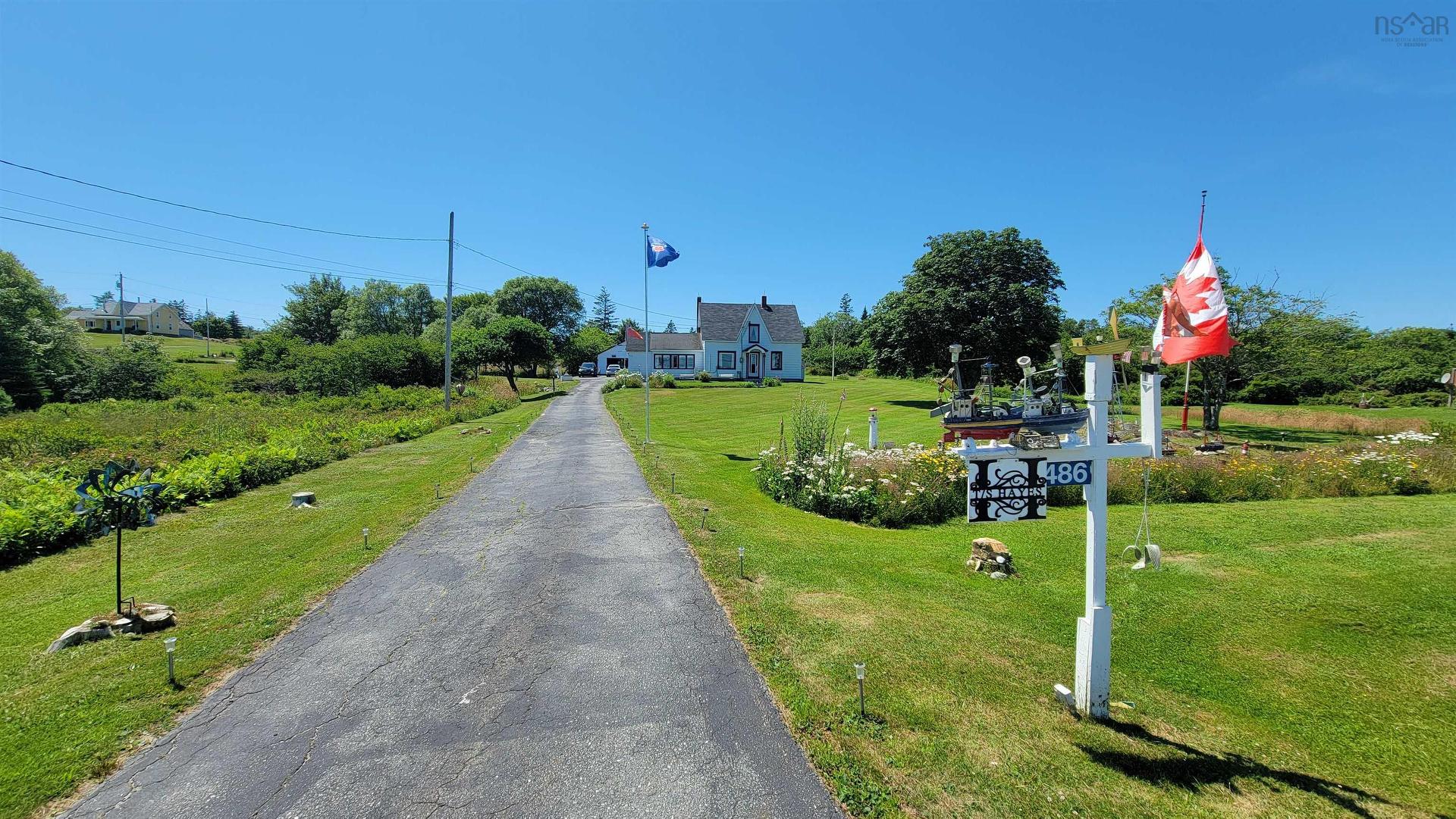 486 335 Highway, West Pubnico, NS