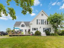 417 Penney Road Upper Northfield, NS B4V 2W1