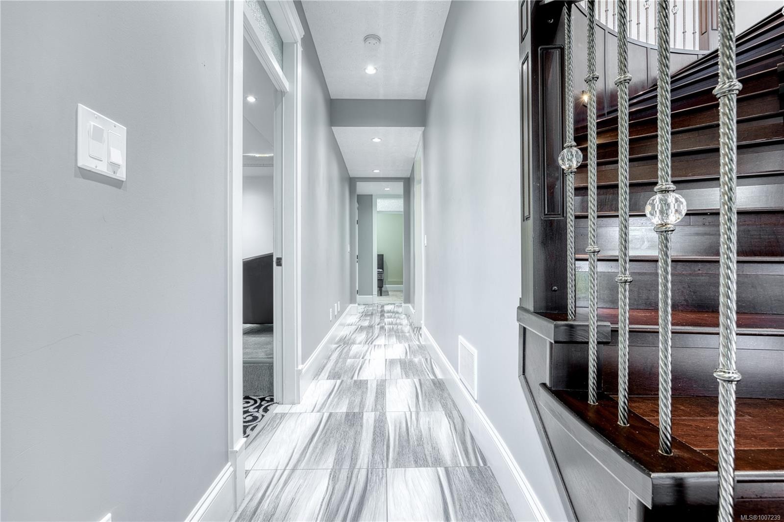 6283 Icarus Dr, Nanaimo, BC