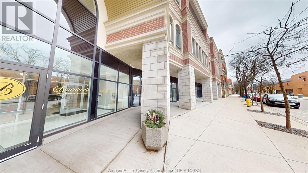 121 King Street Unit# 509, Chatham, ON - Outdoor With Balcony