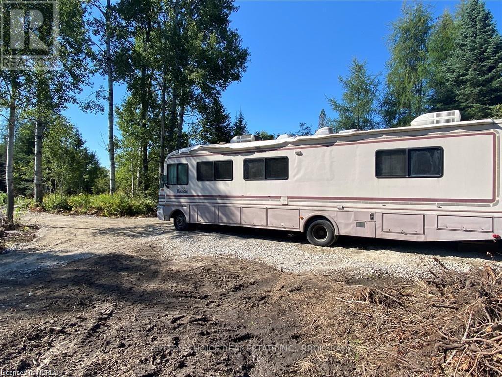 Motorhome included. - 2475 Widdifield Station Road, North Bay (Airport), ON