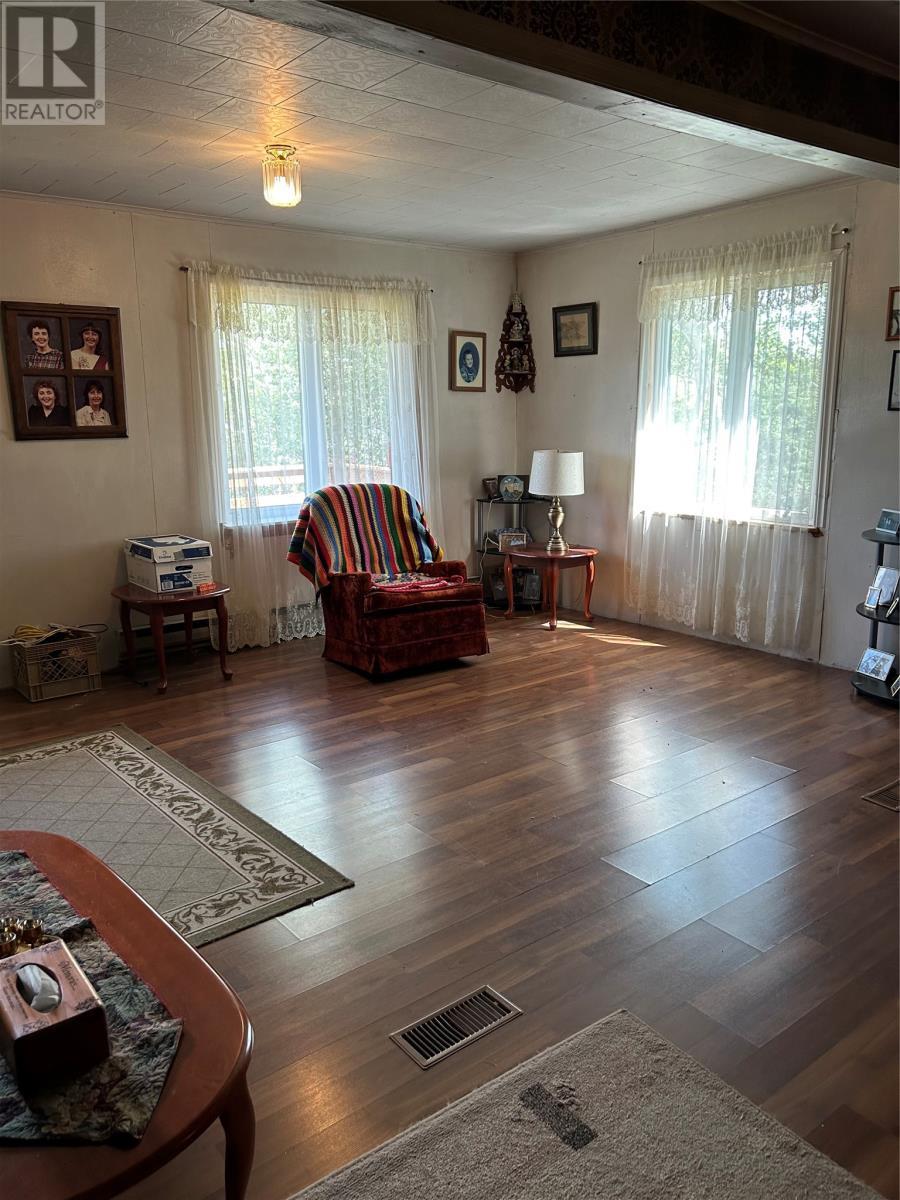 1 Beaver Pond Road, Cape Broyle, NL - Indoor Photo Showing Living Room