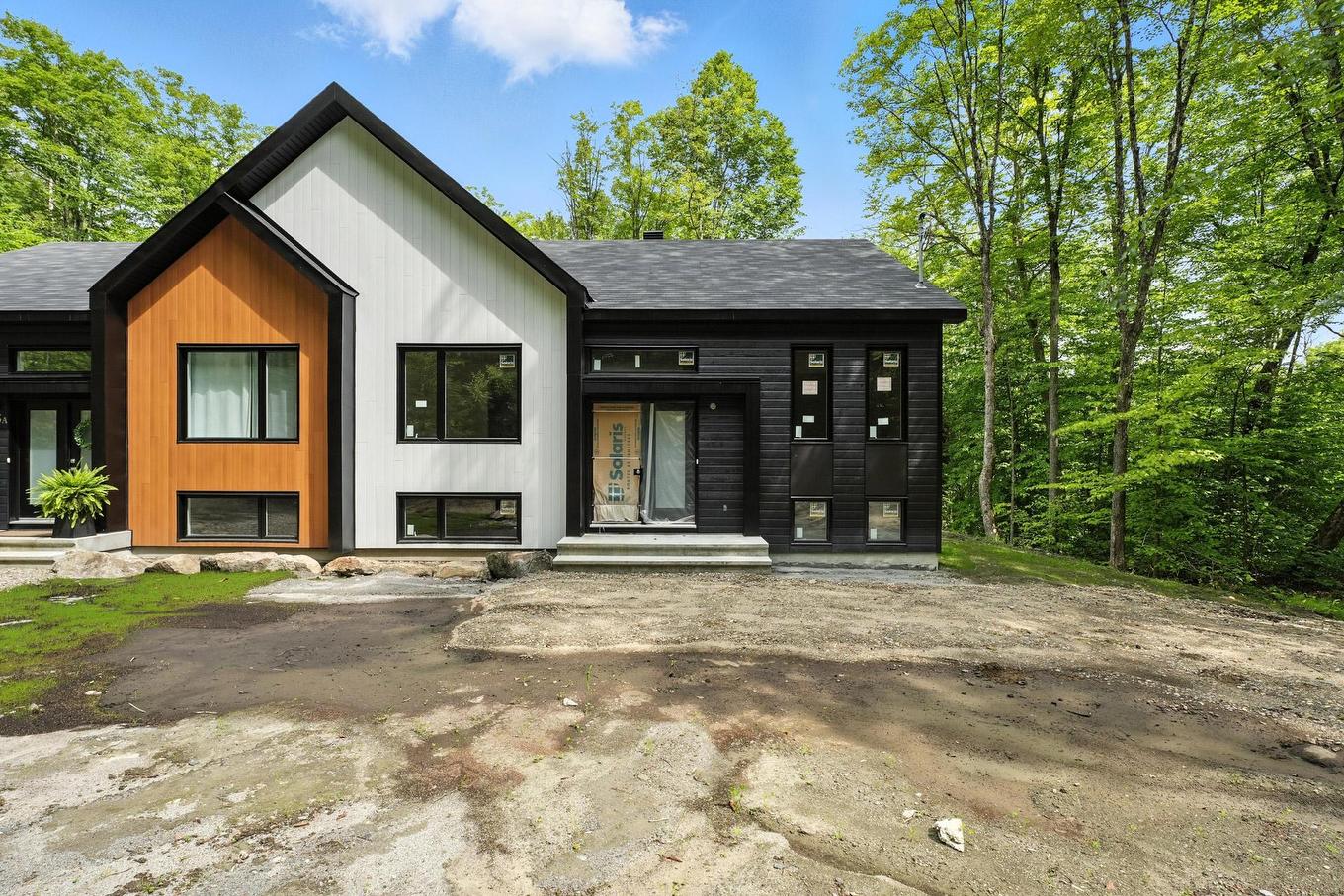 Frontage - B-125 Ch. Des Campagnards, Val-Des-Monts, QC - Outdoor With Facade