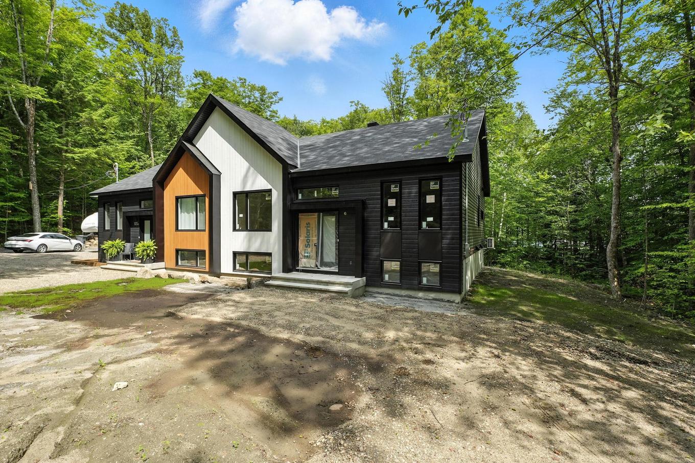 Frontage - B-125 Ch. Des Campagnards, Val-Des-Monts, QC - Outdoor