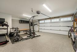 Garage -