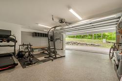 Garage -