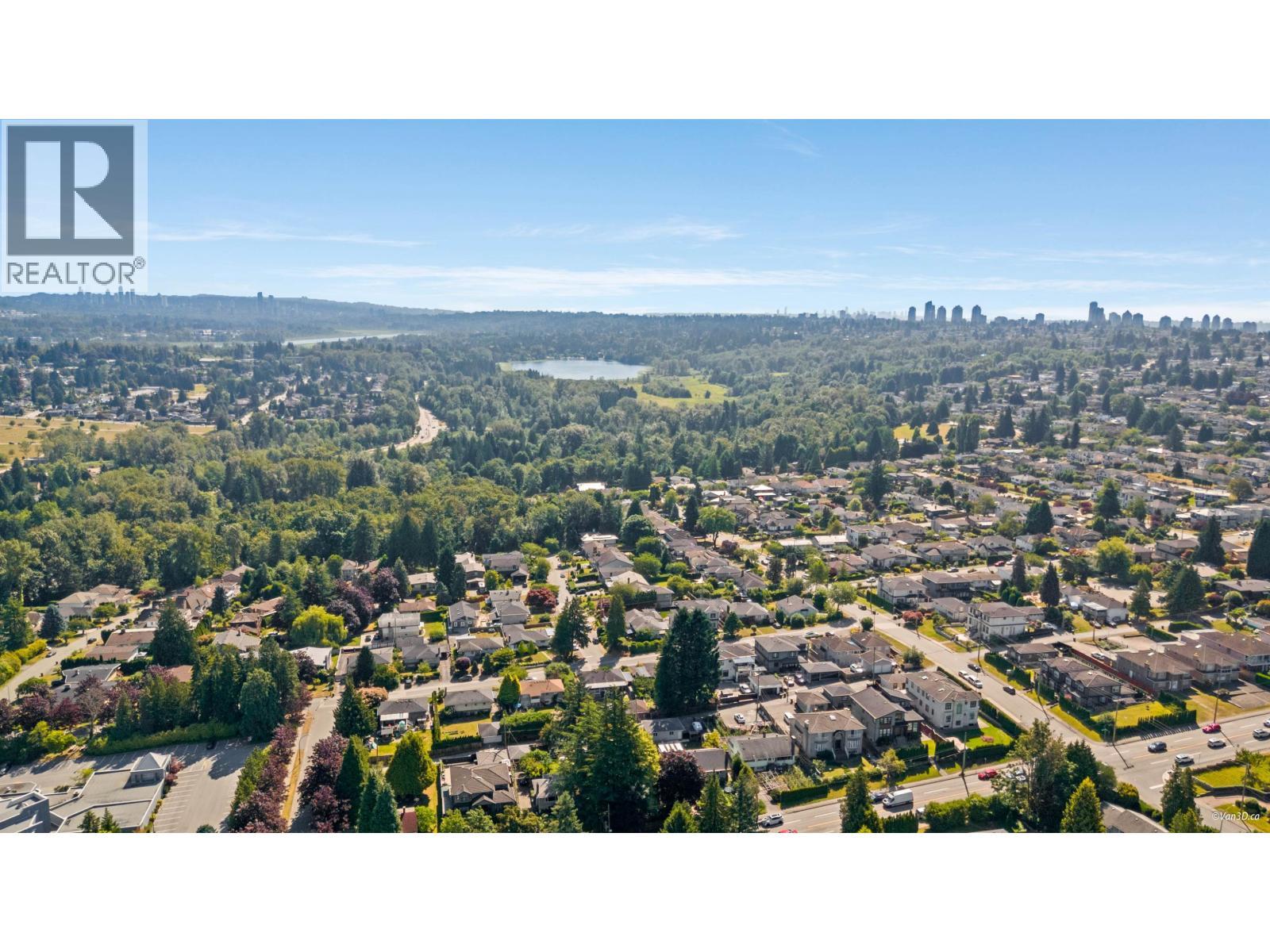 5017 Pioneer Avenue, Burnaby, BC