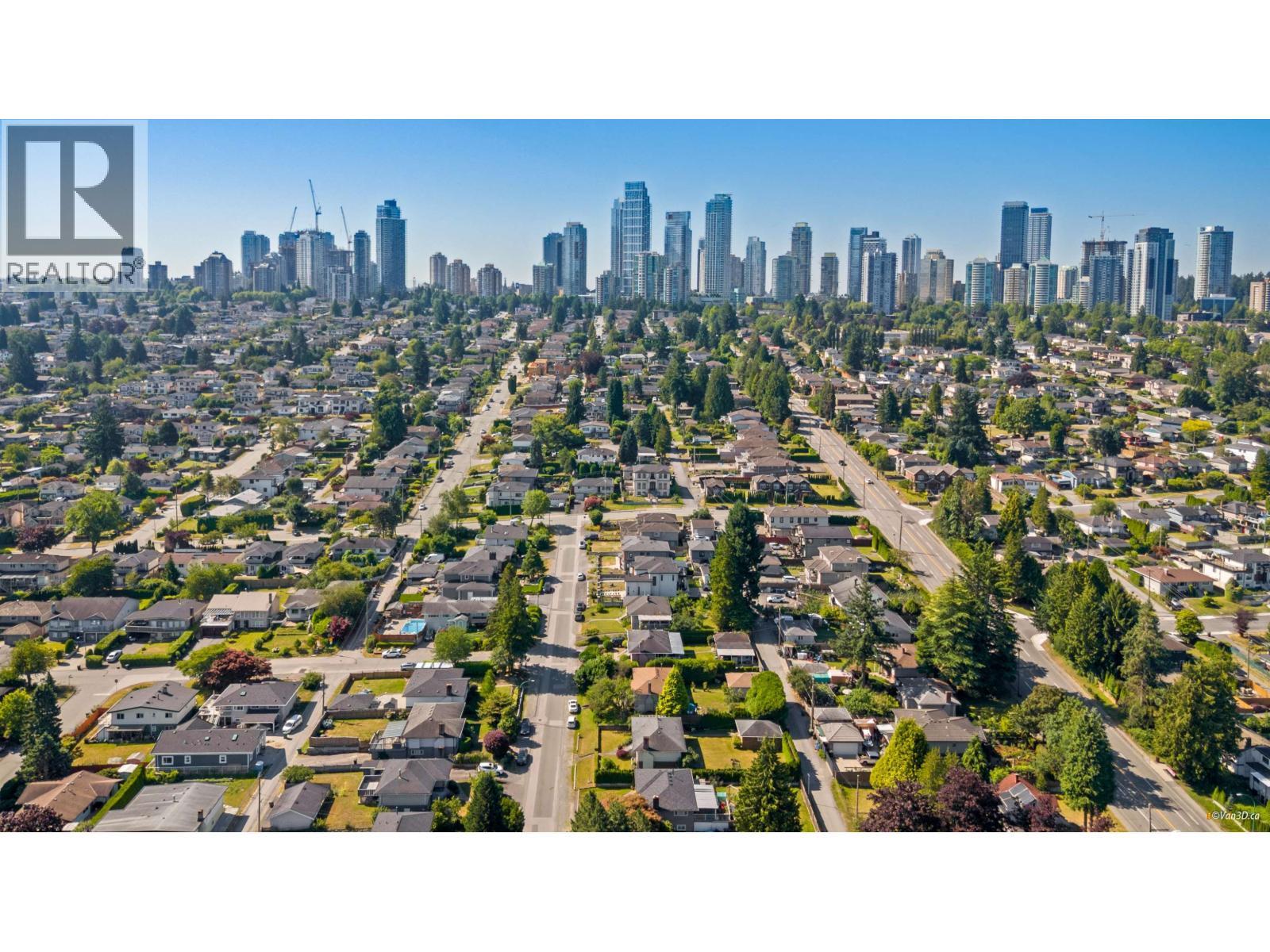 5017 Pioneer Avenue, Burnaby, BC