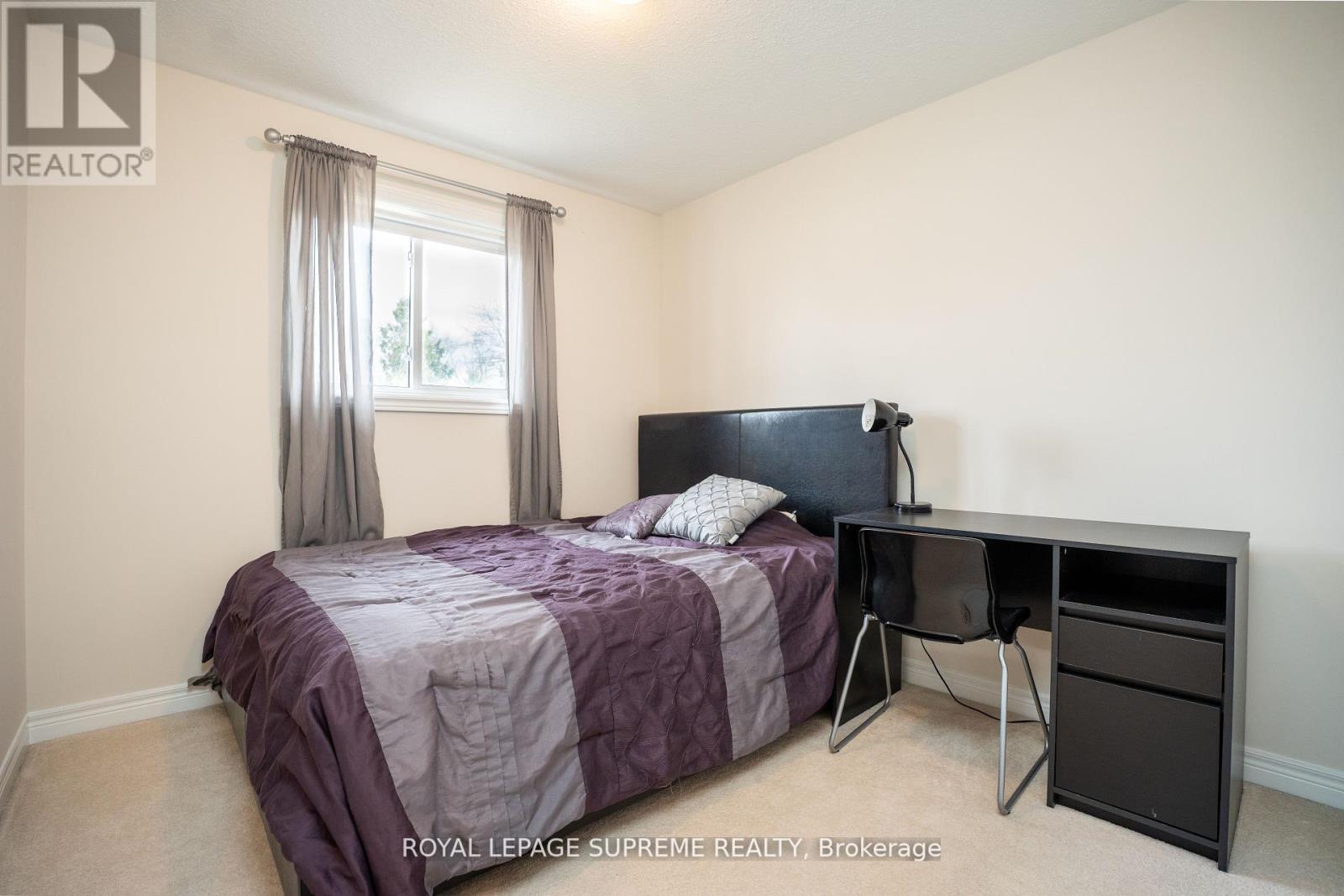 31 1/2 Thorold Road, Welland, ON - Indoor Photo Showing Bedroom