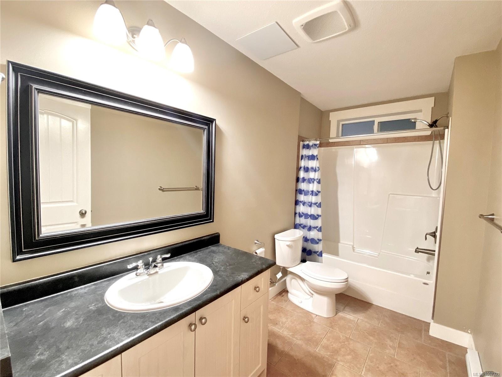 3702 Glen Oaks Dr, Nanaimo, BC