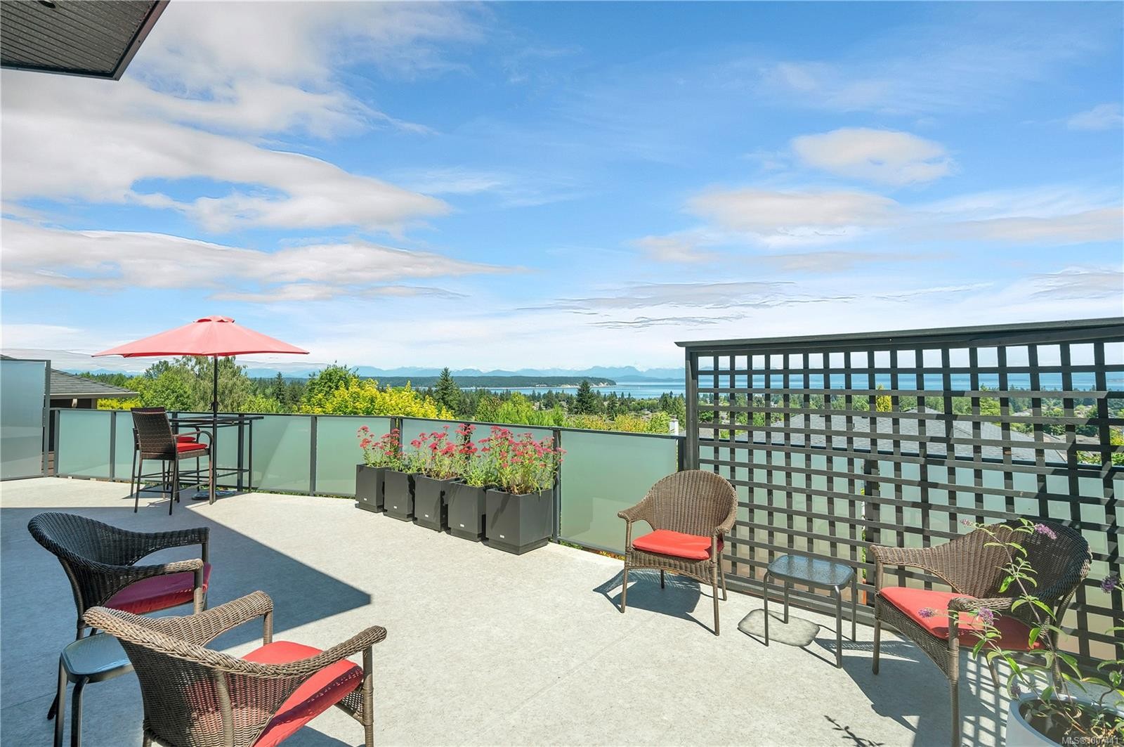 2661 Sunderland Rd, Campbell River, BC