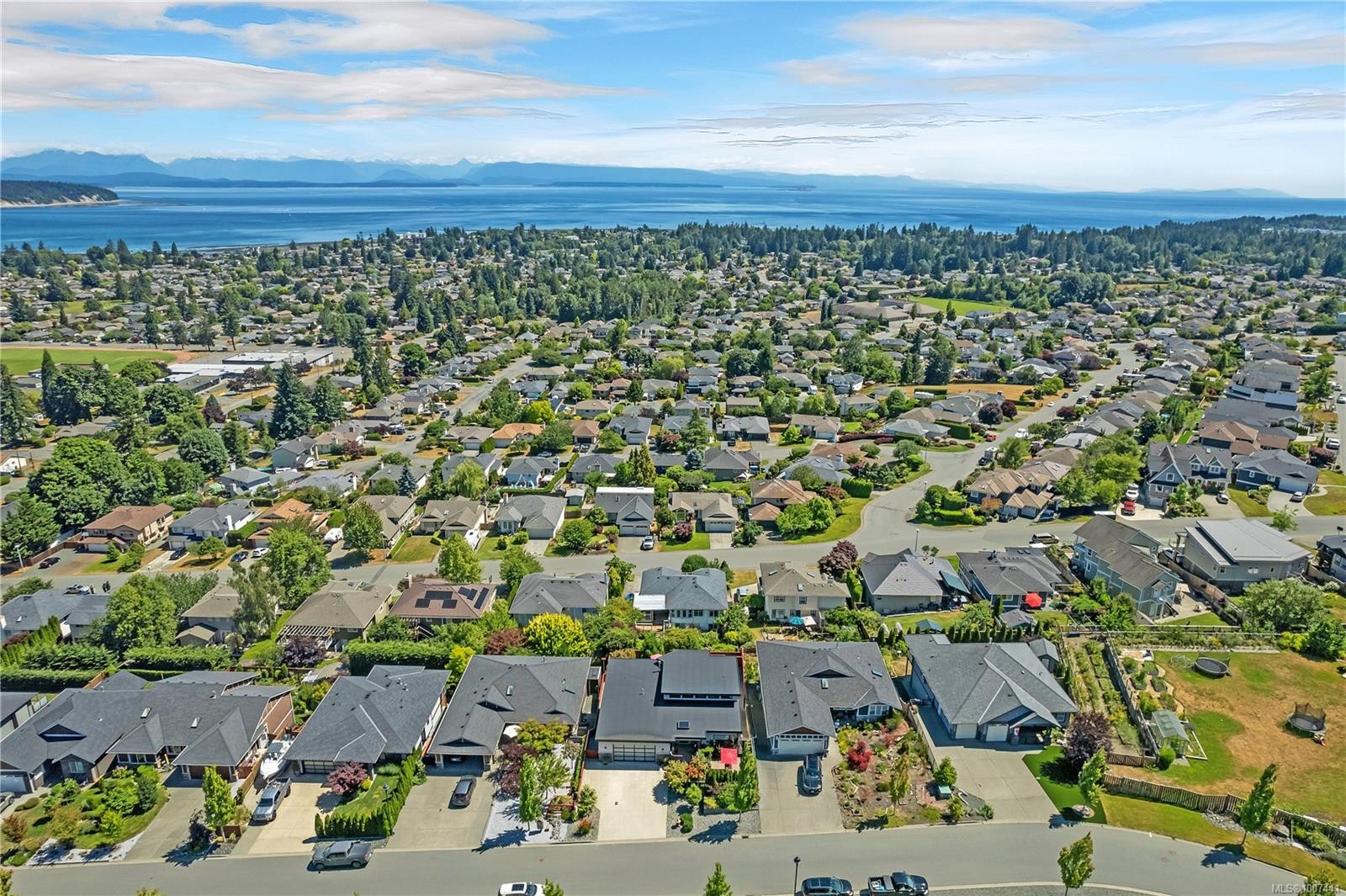 2661 Sunderland Rd, Campbell River, BC