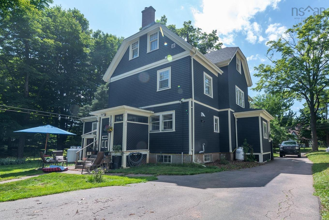 115 Willow Street, Truro, NS