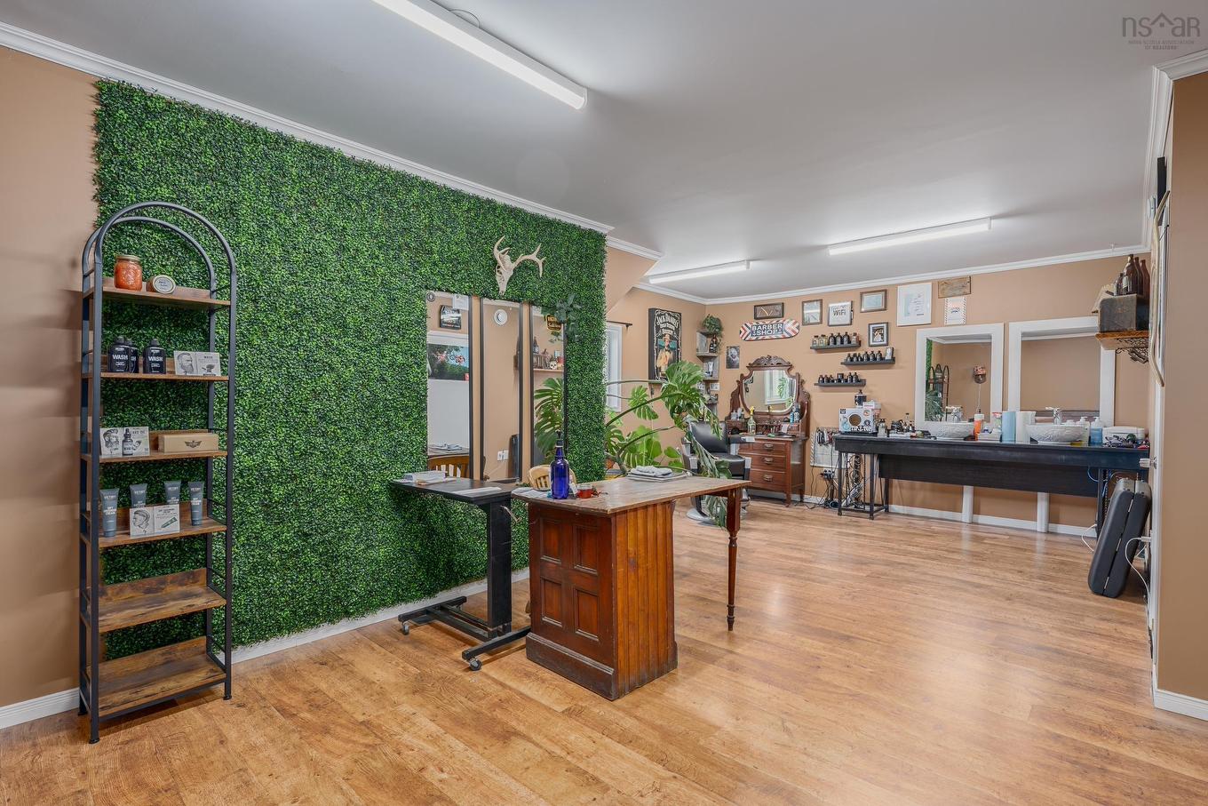 9613 Highway 1, Saulnierville, NS