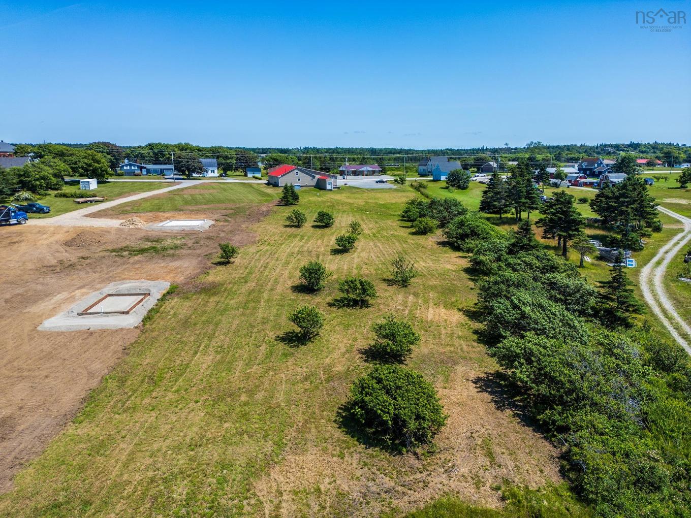 9613 Highway 1, Saulnierville, NS