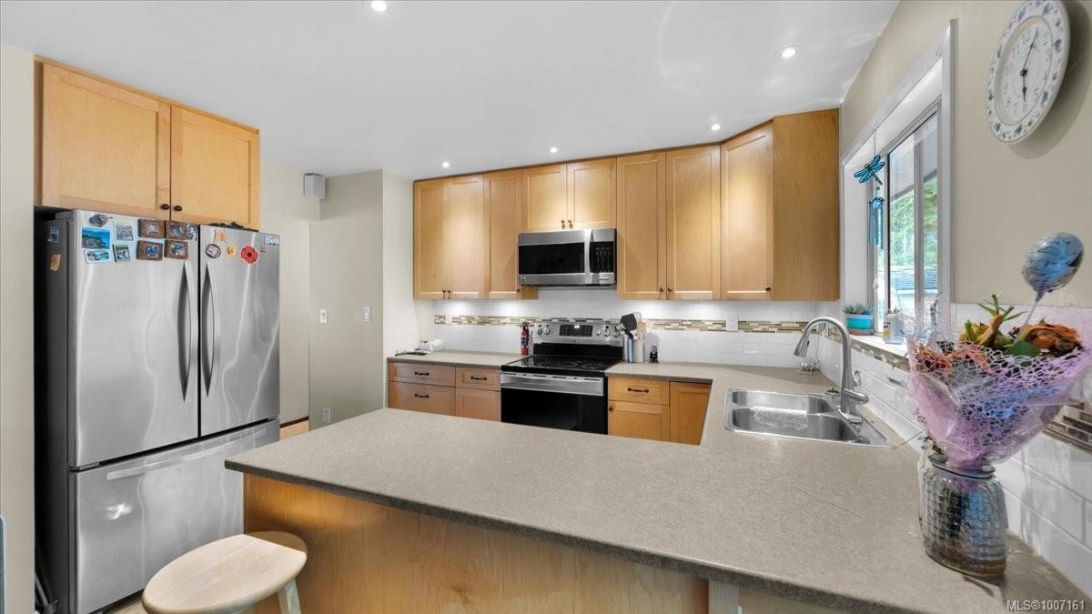 2348 French Rd North, Sooke, BC