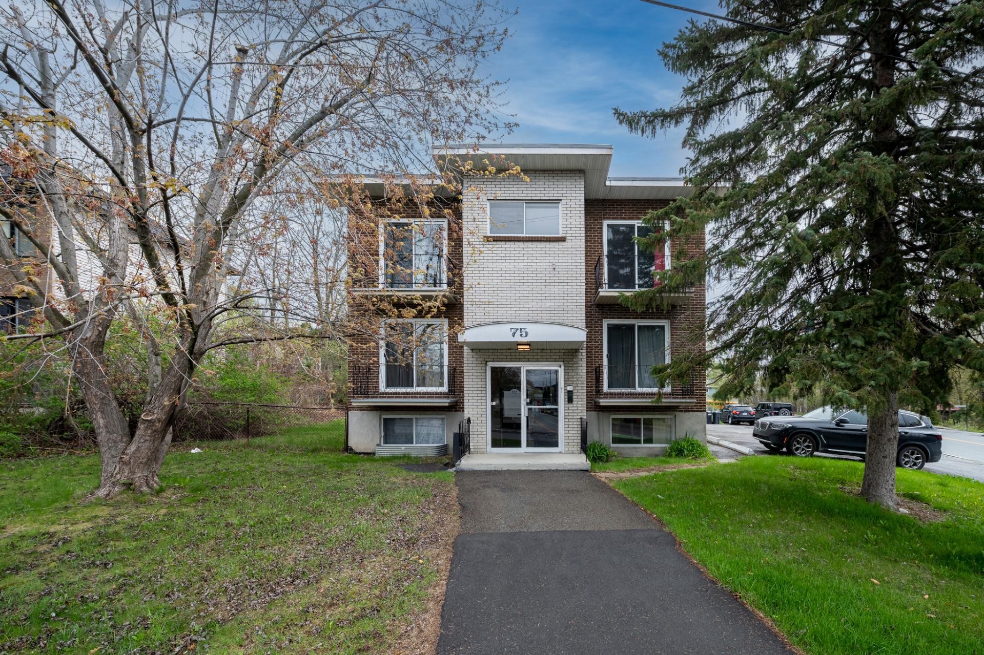 Front of Structure - 6-75 51E Avenue, Bois-Des-Filion, QC - Outdoor With Facade