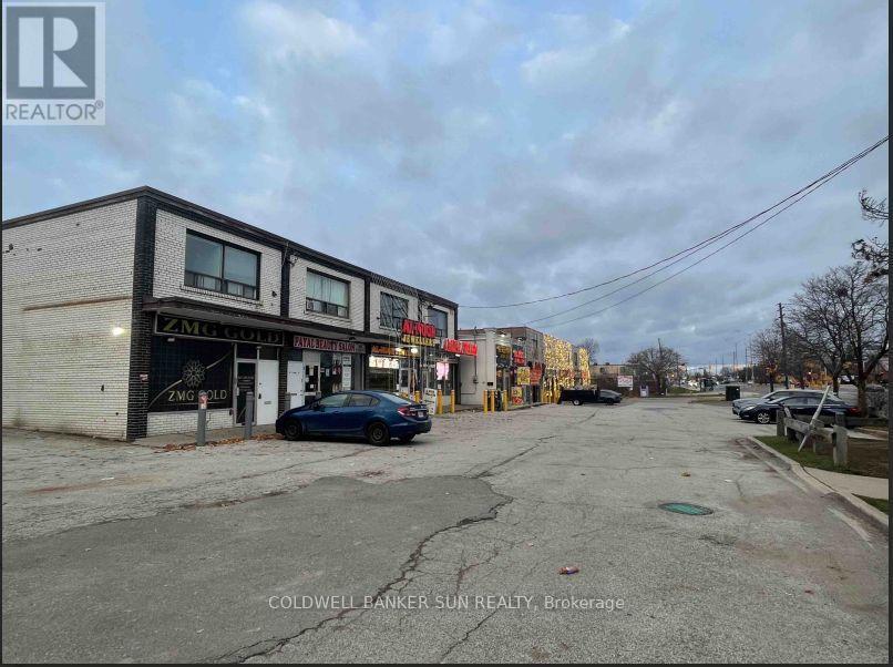 7066 Airport Road, Mississauga, ON