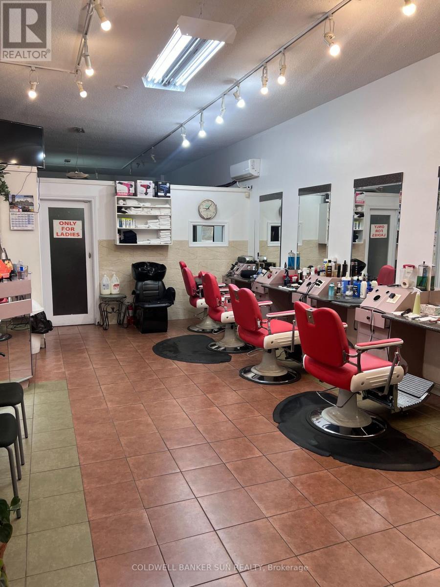 7066 Airport Road, Mississauga, ON