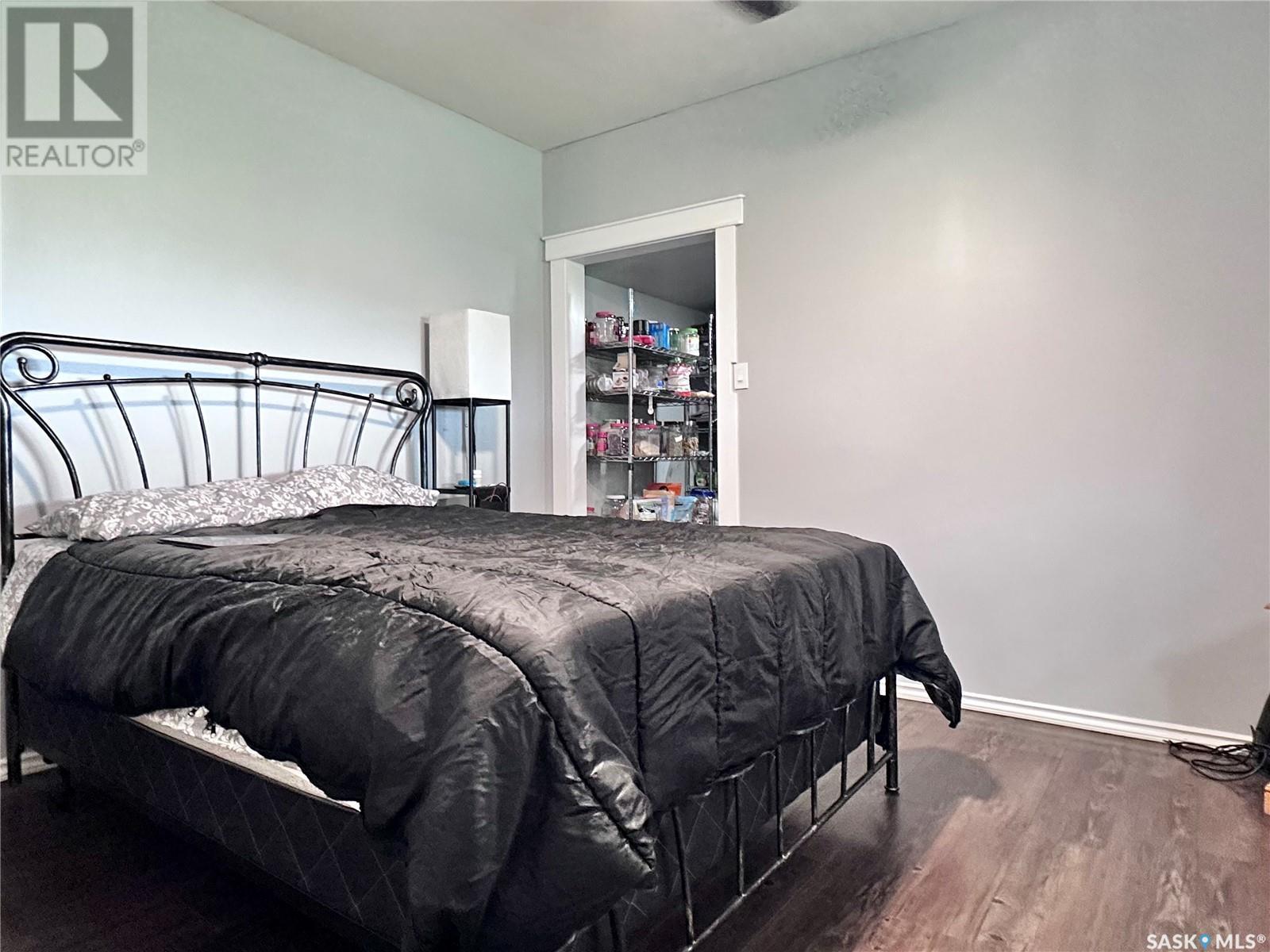 Hussey Acreage, Marriott Rm No. 317, SK - Indoor Photo Showing Bedroom