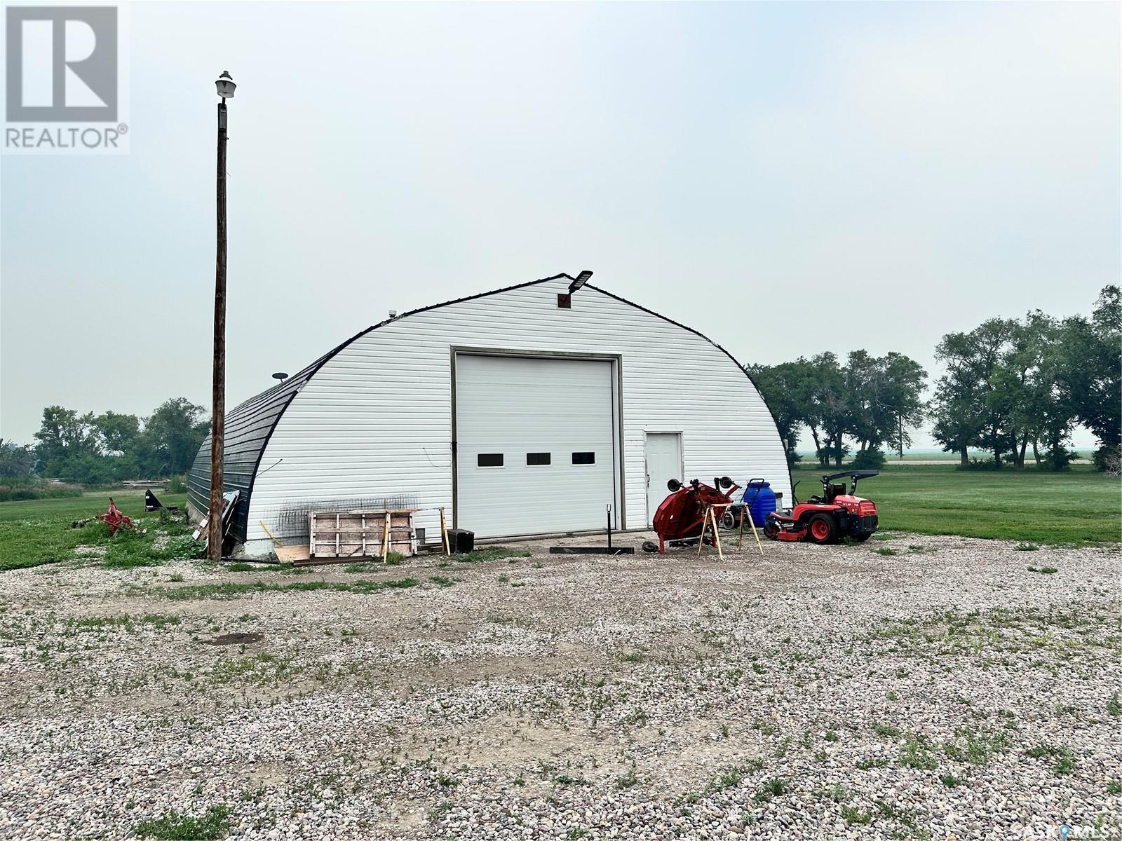 Hussey Acreage, Marriott Rm No. 317, SK - Outdoor