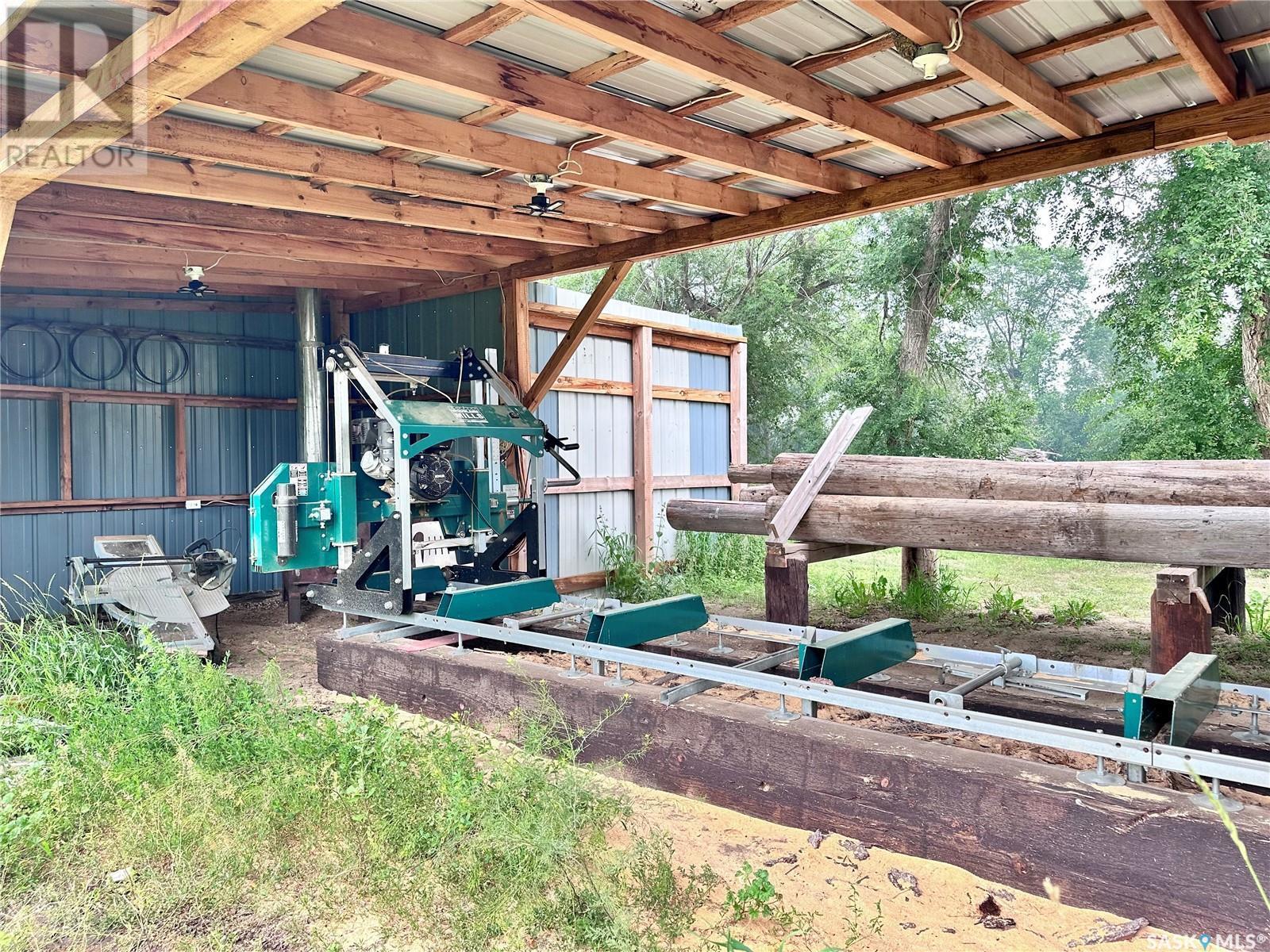Hussey Acreage, Marriott Rm No. 317, SK - Photo Showing Other Room
