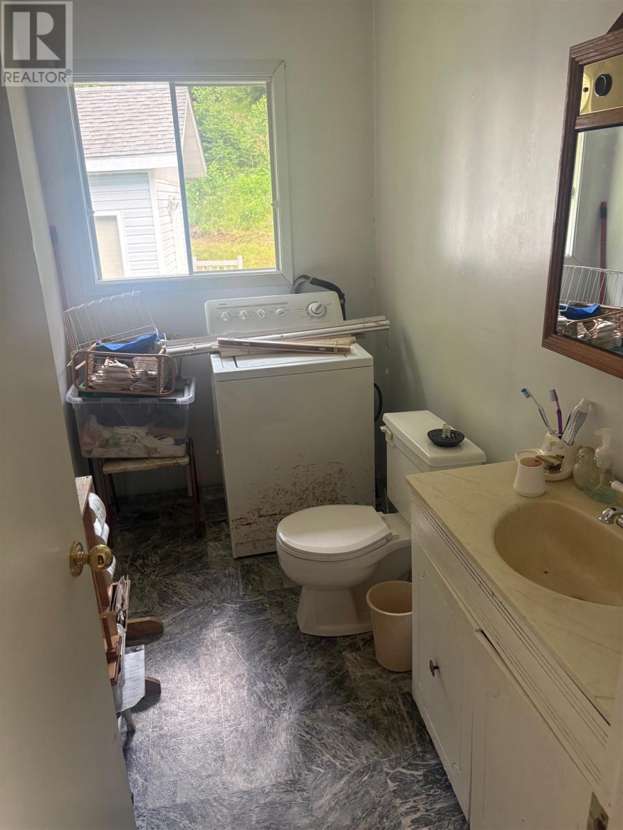 Pcl M1073-6 Sec Summer Resort Lt 6 Pl M1073|Kindogan Lake, Chapleau, ON - Indoor Photo Showing Bathroom