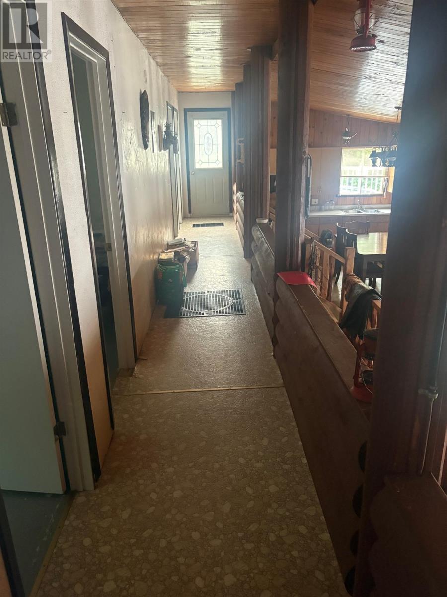 Pcl M1073-6 Sec Summer Resort Lt 6 Pl M1073|Kindogan Lake, Chapleau, ON - Indoor Photo Showing Other Room