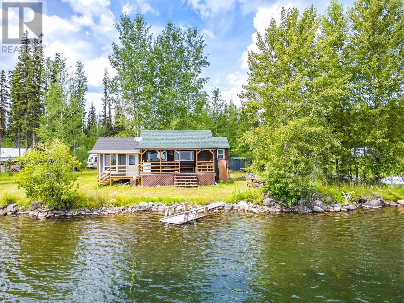 4778 Binnie Road, Lac La Hache, BC - Outdoor With Body Of Water