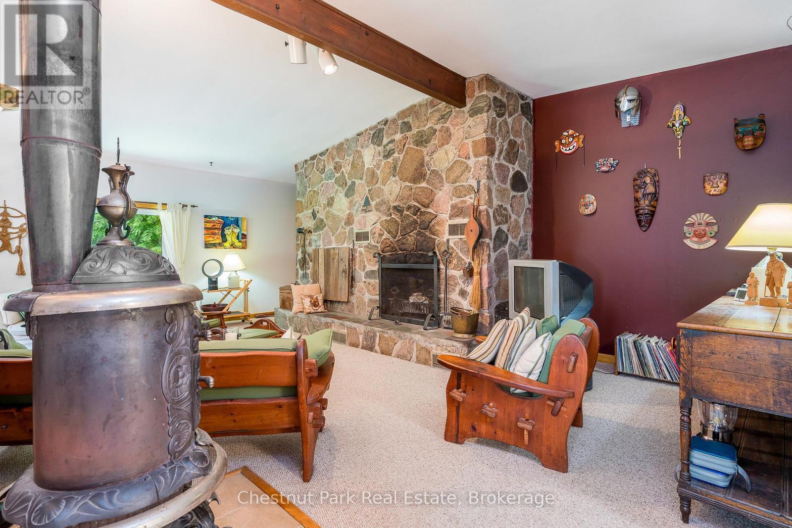 838151 4Th Line E, Mulmur, ON - Indoor With Fireplace