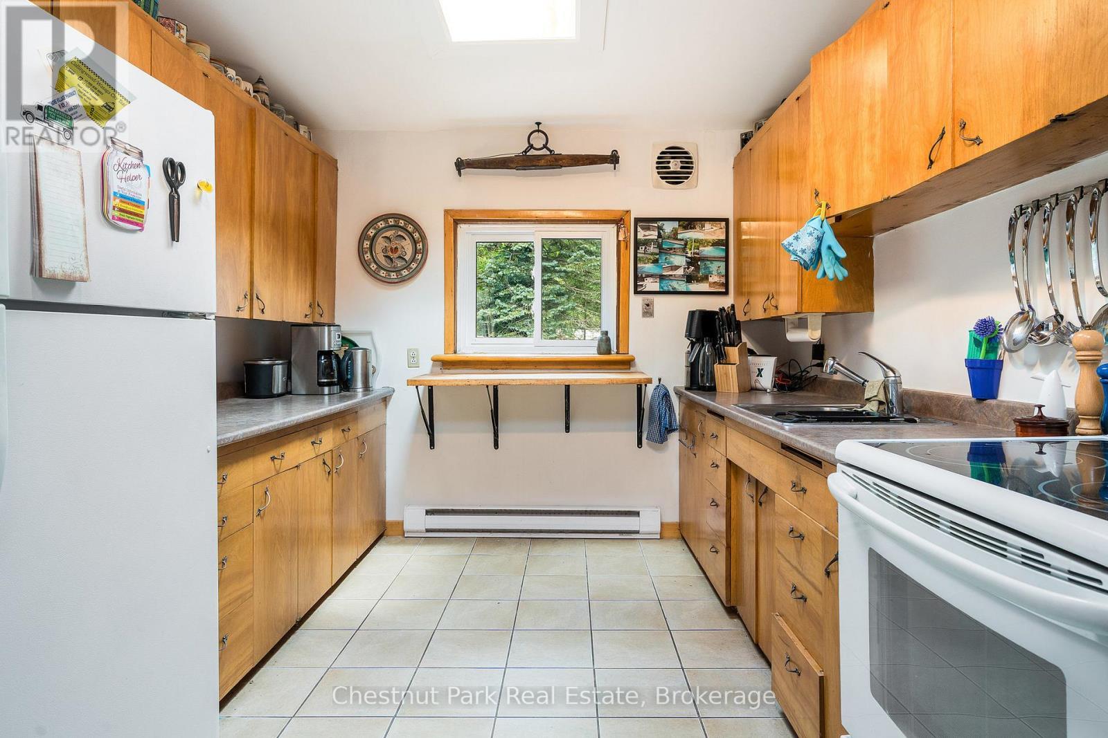 838151 4Th Line E, Mulmur, ON - Indoor Photo Showing Kitchen