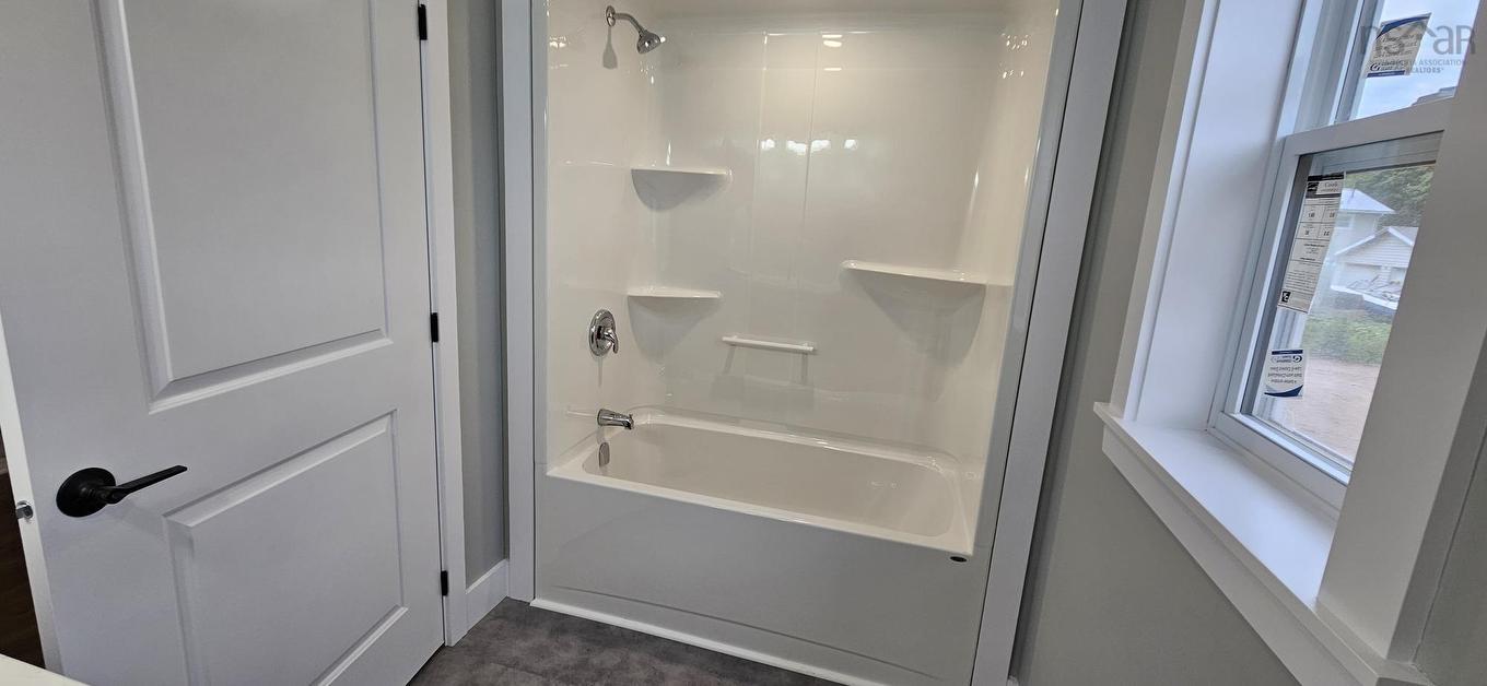 27 Perry Crescent, Stewiacke, NS