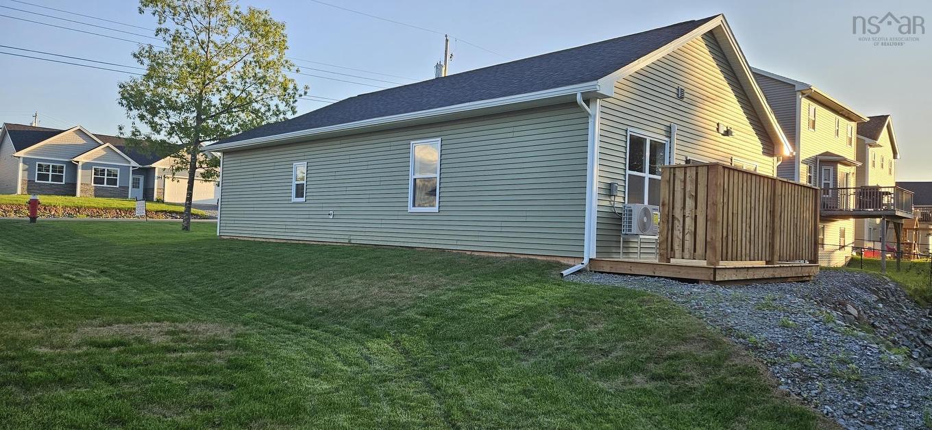 27 Perry Crescent, Stewiacke, NS