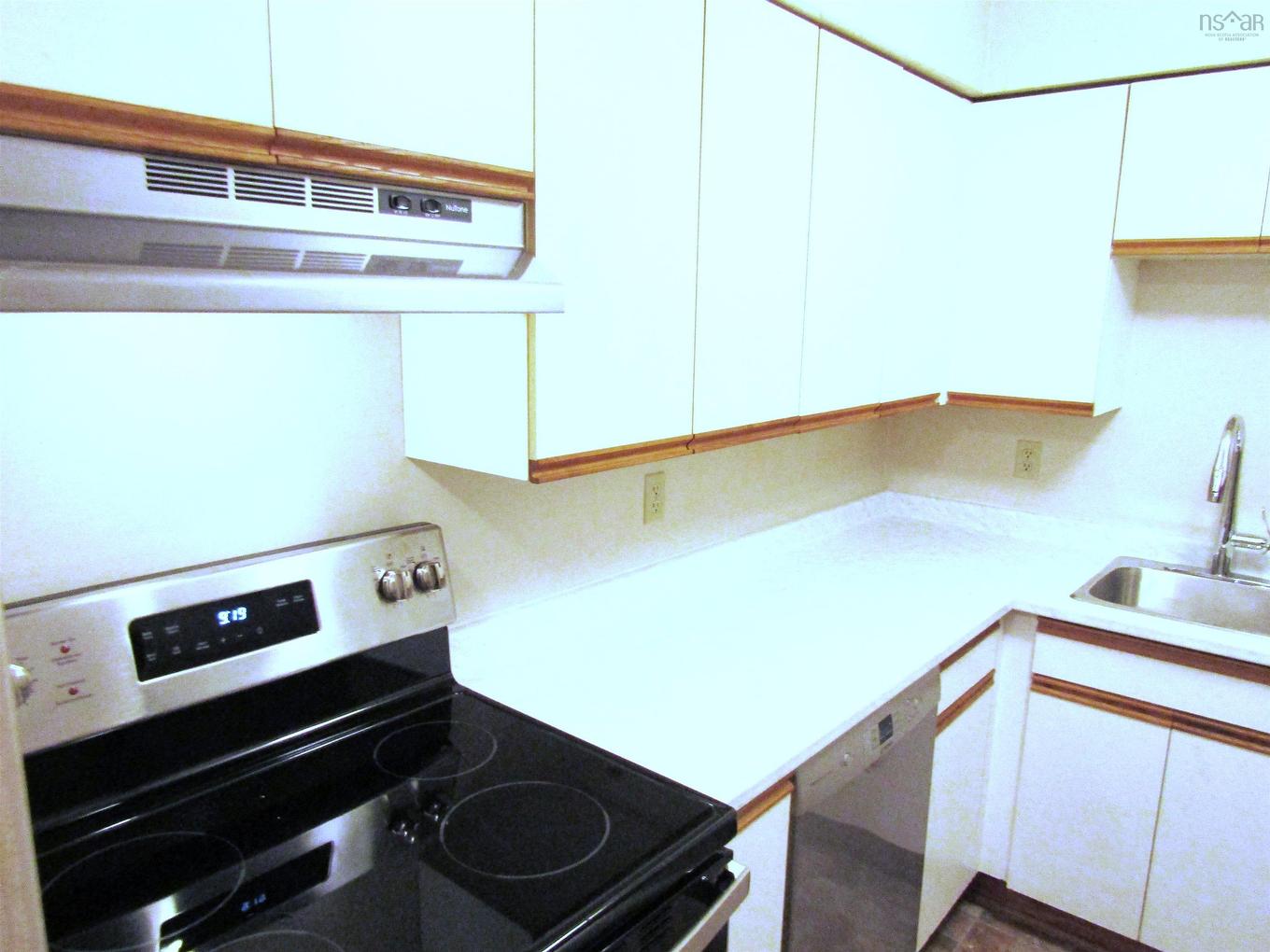 13 5 Rose Way, Dartmouth, NS